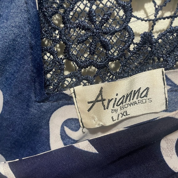 Ariana by Howards navy/white knee length dress. Size L/XL. - Picture 6 of 10